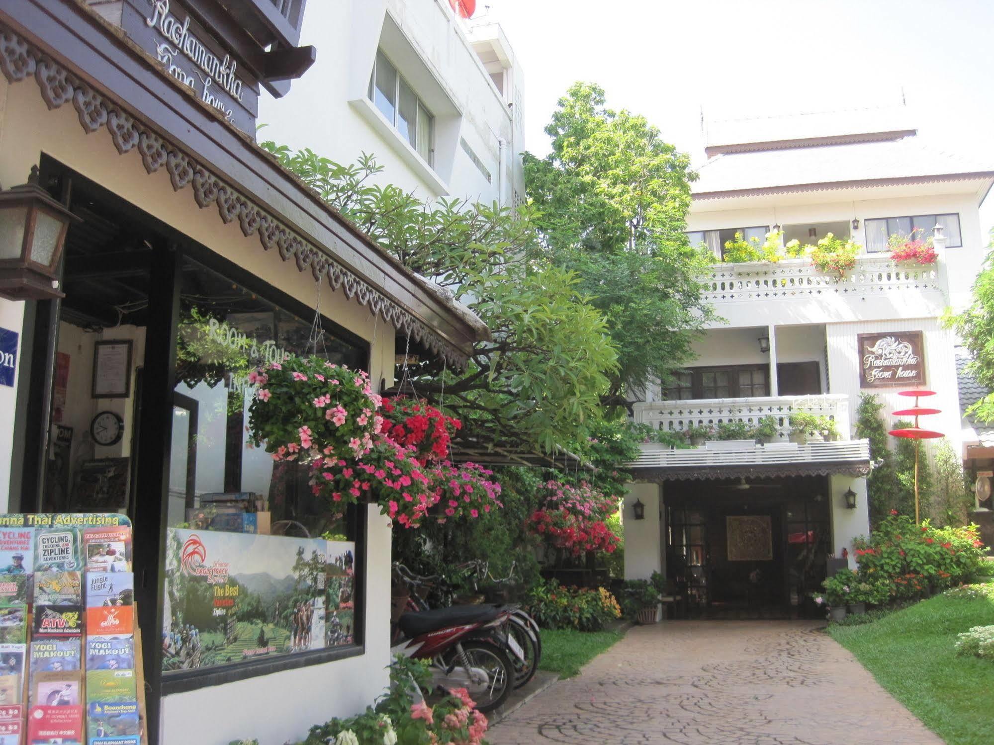 Rachamankha Flora House Hotel Chiang Mai Exterior photo
